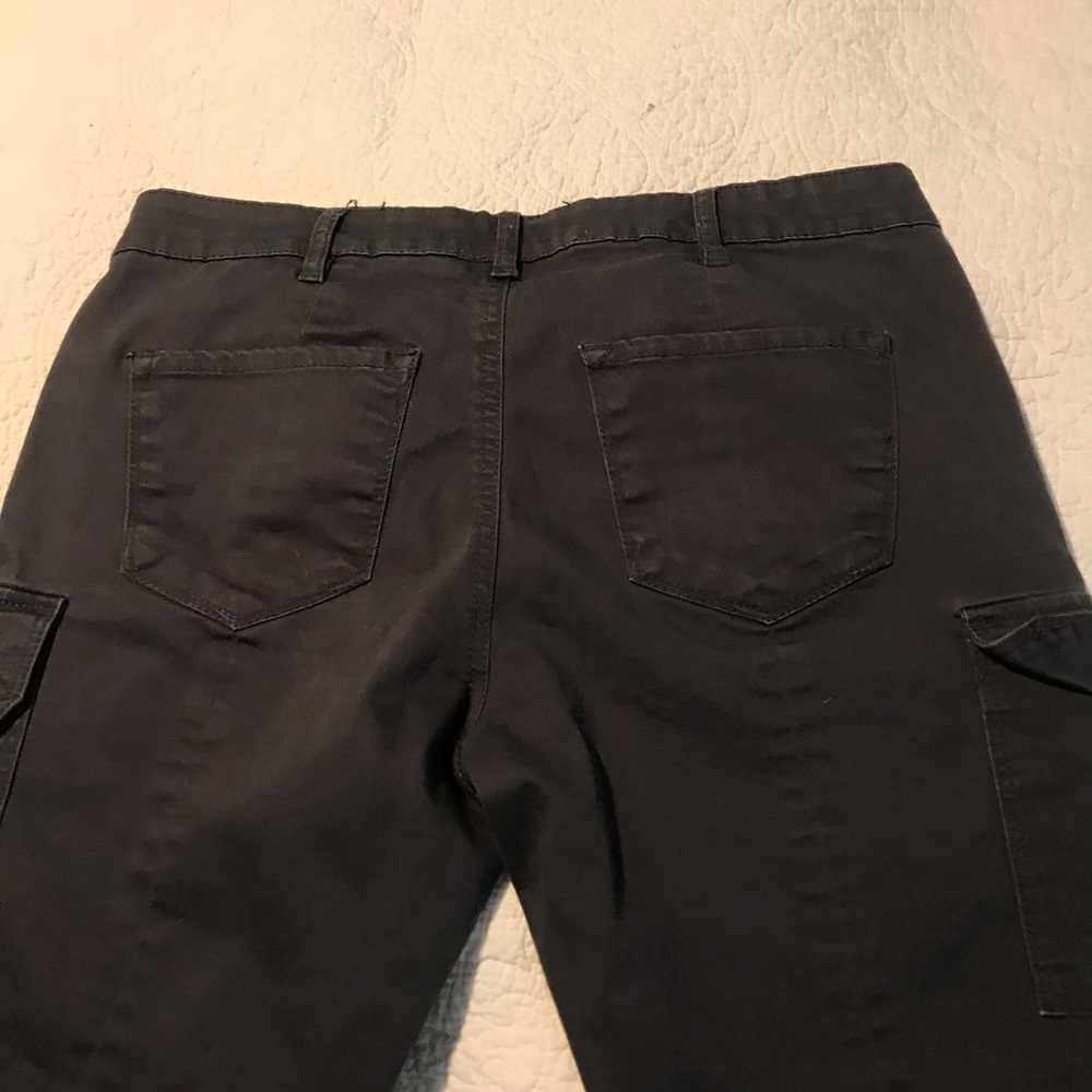 Cargo Pants - Picture 4 of 5